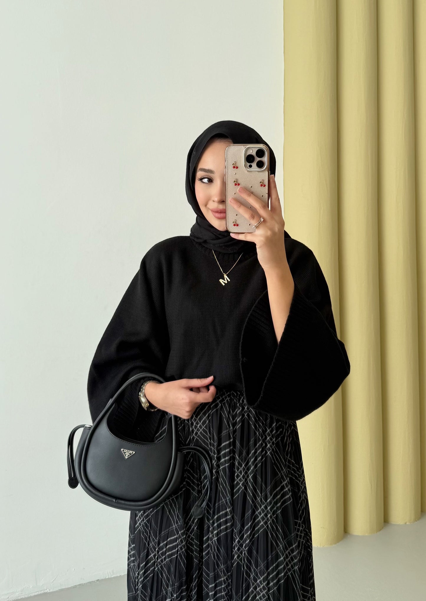 Triko Etek Üstü Kazak - siyah